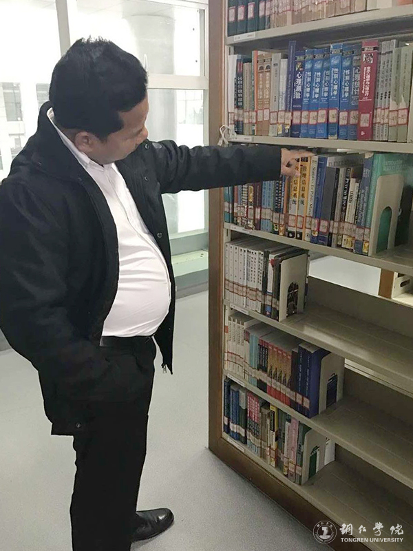 柬埔寨Heng Samrin Thbongkhmum University校长PIN VANNARO一行前来我校开展校际合作