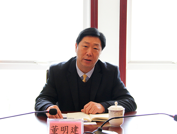 2六盘水师范学院副校长董明建讲话.jpg